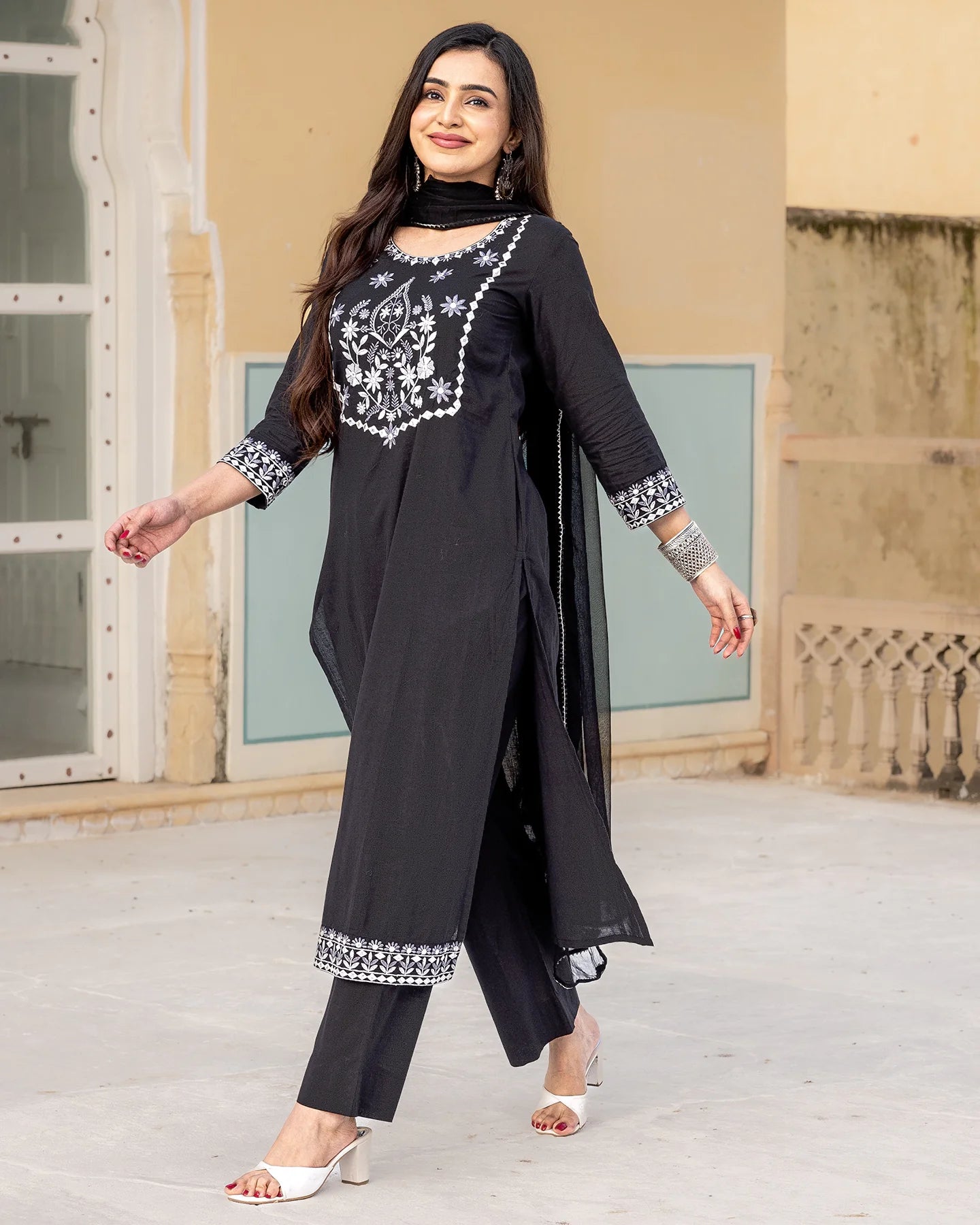 Black Aari Work Suit Set